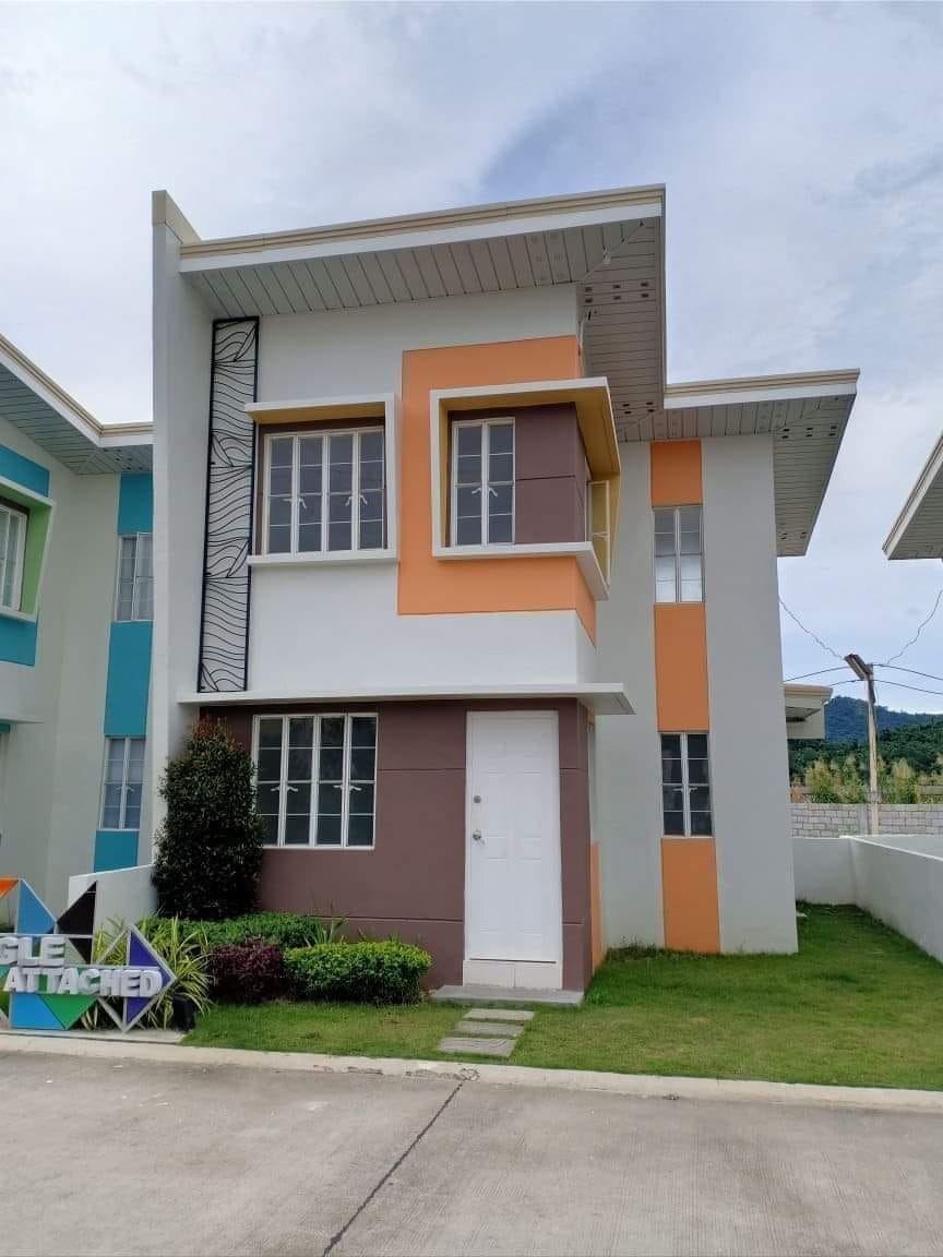 Laya - Fiesta Communities Porac