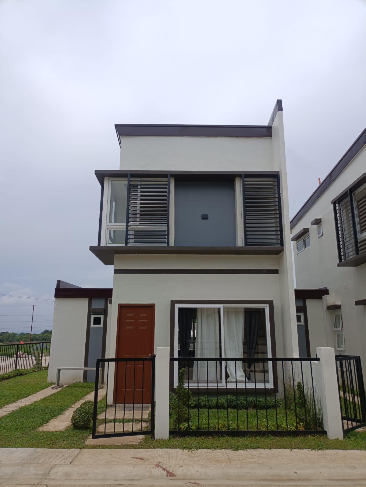 Townhouse Premium Corner End - Ecoverde Homes Lipa Sahaia